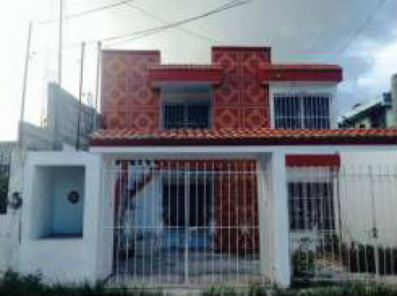 Foto Casa en Venta en Region 91, Cancún, Quintana Roo - $ 680.000 - CAV150694 - BienesOnLine