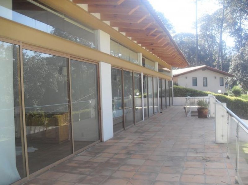 Foto Casa en Venta en Avándaro, Valle de Bravo, Mexico - $ 17.000.000 - CAV203266 - BienesOnLine