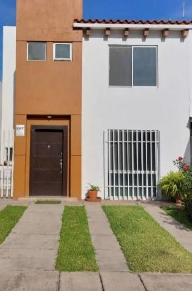 Casa en Venta en BONANZA Tlajomulco de Zúñiga, Jalisco