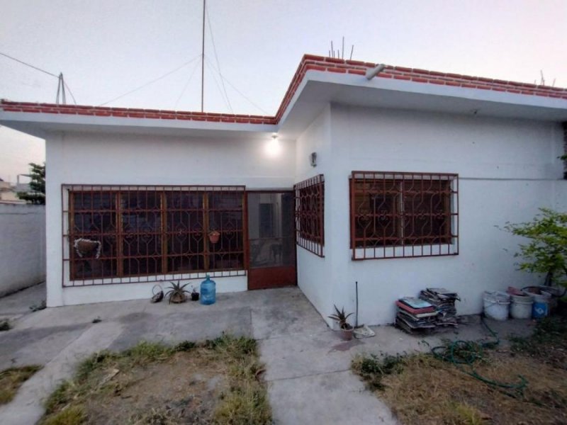 Casa en Col. Galeana Centro, Lázaro Cardenas, Zacatepec, Mor. 