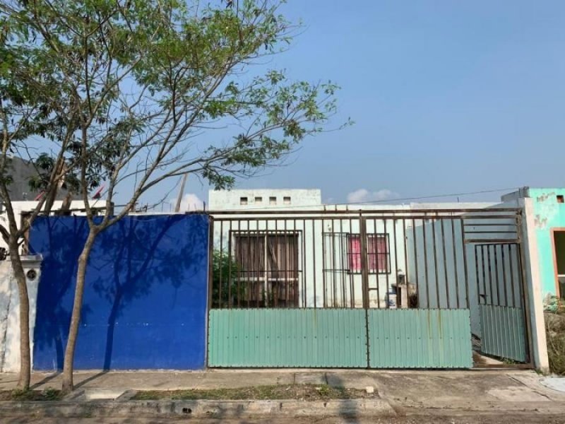 Casa en Venta en Colinas de Santa Fe Veracruz, Veracruz