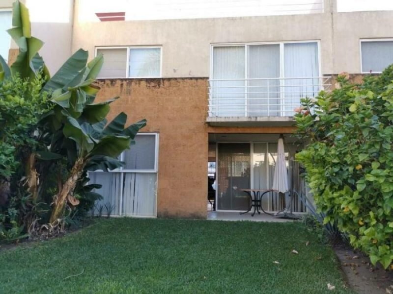 Foto Casa en Venta en LOMAS DE AHUATLAN, Cuernavaca, Morelos - $ 1.260.000 - CAV315835 - BienesOnLine