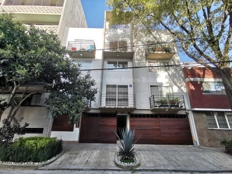 Casa en Condominio en Venta Col. Narvarte, seguridad y confort