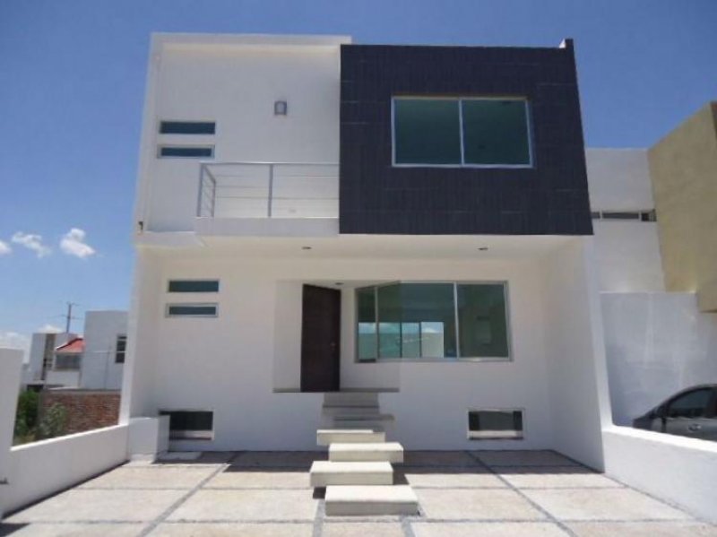 Foto Casa en Venta en EL MIRADOR, Santiago de Querétaro, Queretaro Arteaga - $ 2.400.000 - CAV180694 - BienesOnLine