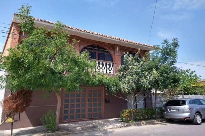 Foto Casa en Venta en EL TEJAR, Medellín, Veracruz - $ 720.000 - CAV299172 - BienesOnLine