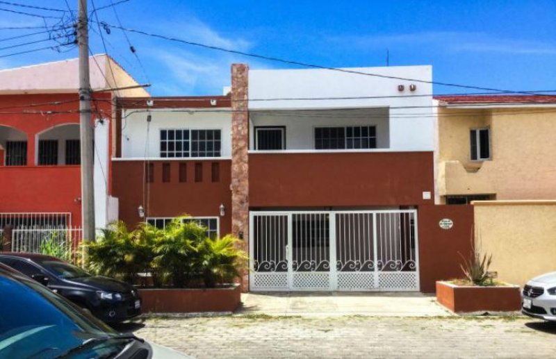 Foto Casa en Venta en Lomas de Mazatlán, Mazatlán, Sinaloa - $ 2.125.000 - CAV127324 - BienesOnLine