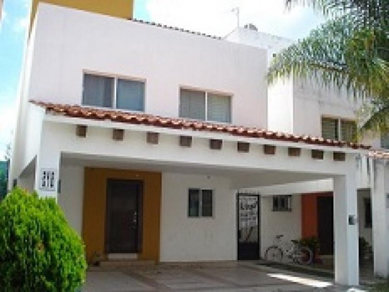 Foto Casa en Venta en bonanza, Tlajomulco de Zúñiga, Jalisco - $ 1.560.000 - CAV123907 - BienesOnLine