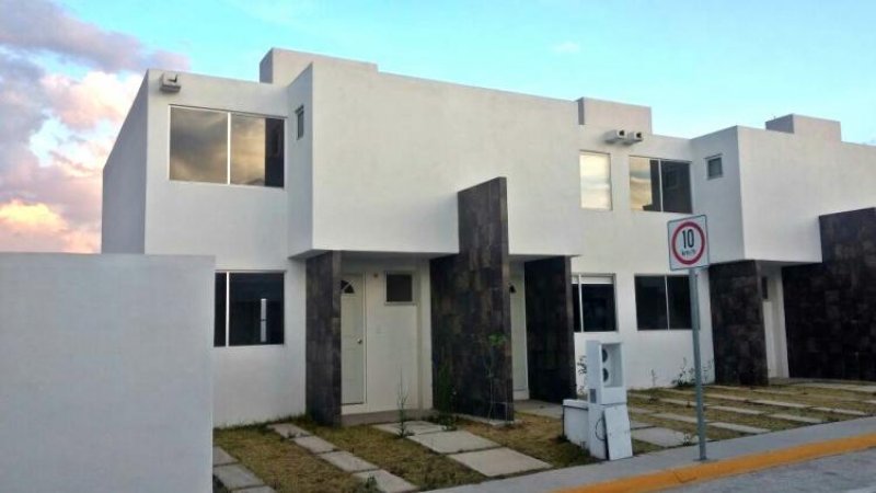 Foto Casa en Venta en COLONIAL DEL LAGO, Nicolás Romero, Mexico - $ 1.150.000 - CAV226512 - BienesOnLine