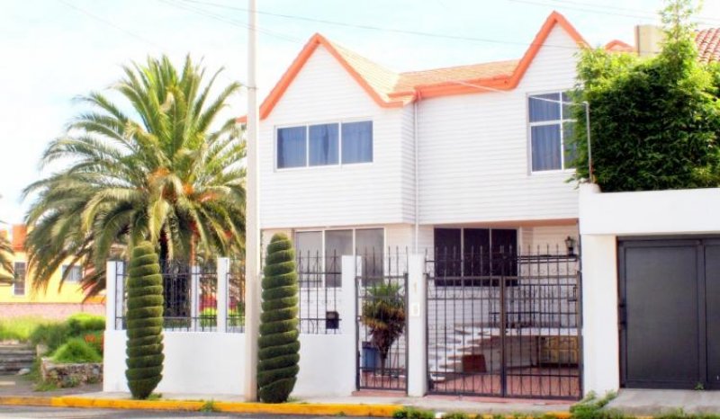 Foto Casa en Venta en Villas del Alamo, Pachuca de Soto, Hidalgo - $ 1.900.000 - CAV133120 - BienesOnLine