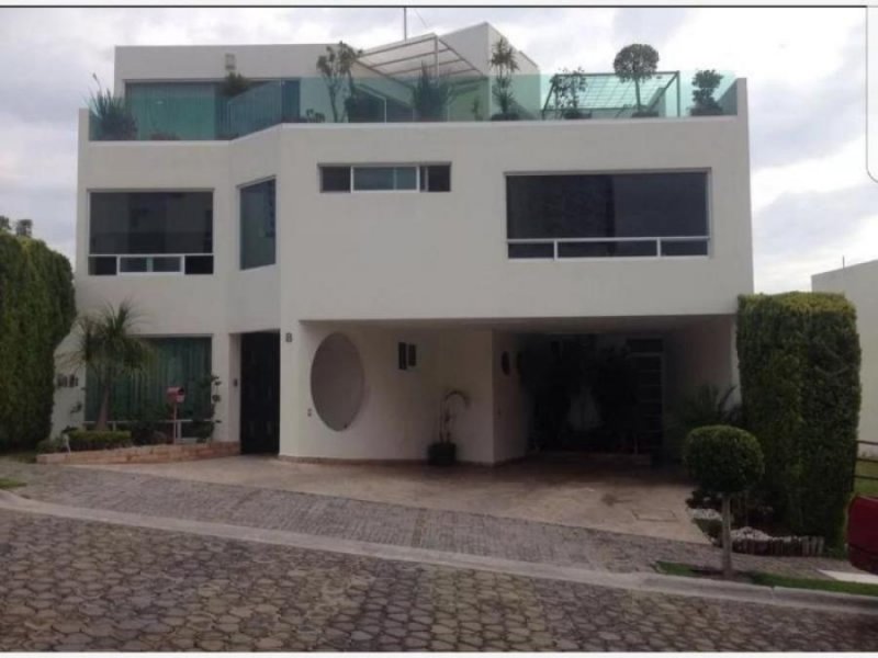 Foto Casa en Venta en Casa en Lomas de Angelopolis, San Andres Cholula, , Puebla, Puebla - $ 8.000.000 - CAV243199 - BienesOnLine