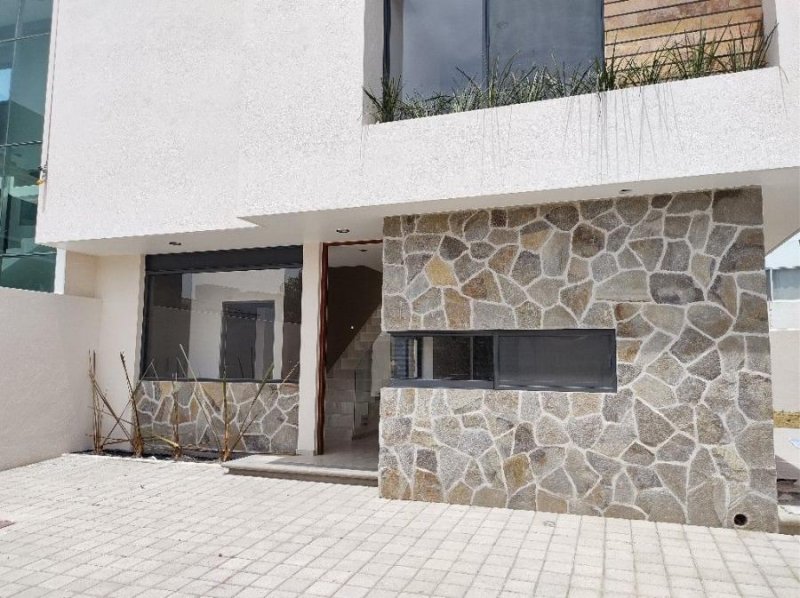 Foto Casa en Venta en Milenio, Santiago de Querétaro, Queretaro Arteaga - $ 5.260.000 - CAV322778 - BienesOnLine