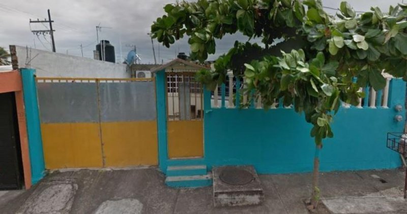 Foto Casa en Venta en NETZAHUALCOYOTL, VERACRUZ, Veracruz - $ 460.000 - CAV273841 - BienesOnLine