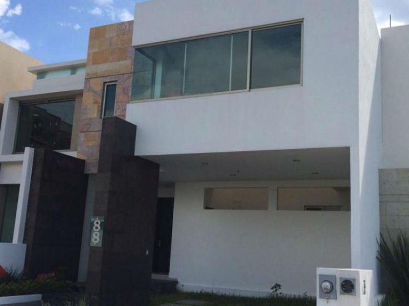 Foto Casa en Venta en Morelia, Michoacan de Ocampo - $ 2.250.000 - CAV179289 - BienesOnLine