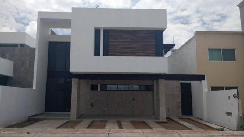 Foto Casa en Venta en rancho santa monica, Aguascalientes, Aguascalientes - $ 2.800.000 - CAV212800 - BienesOnLine