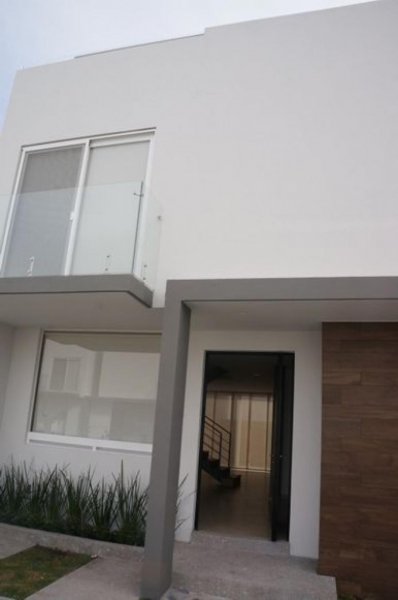 Foto Casa en Renta en JURIQUILLA, Santiago de Querétaro, Queretaro Arteaga - $ 20.500 - CAR248548 - BienesOnLine