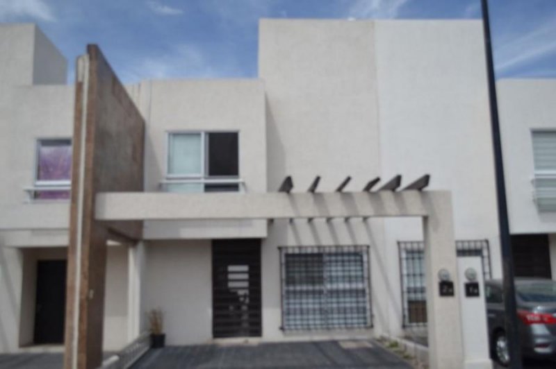 Foto Casa en Renta en Residencial Parque La Gloria, Santiago de Querétaro, Queretaro Arteaga - $ 14.000 - CAR248592 - BienesOnLine