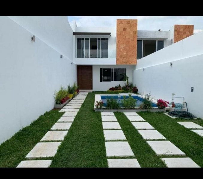 CASA EN RENTA CON ALBERCA  EN CUAUTLA MORELOS