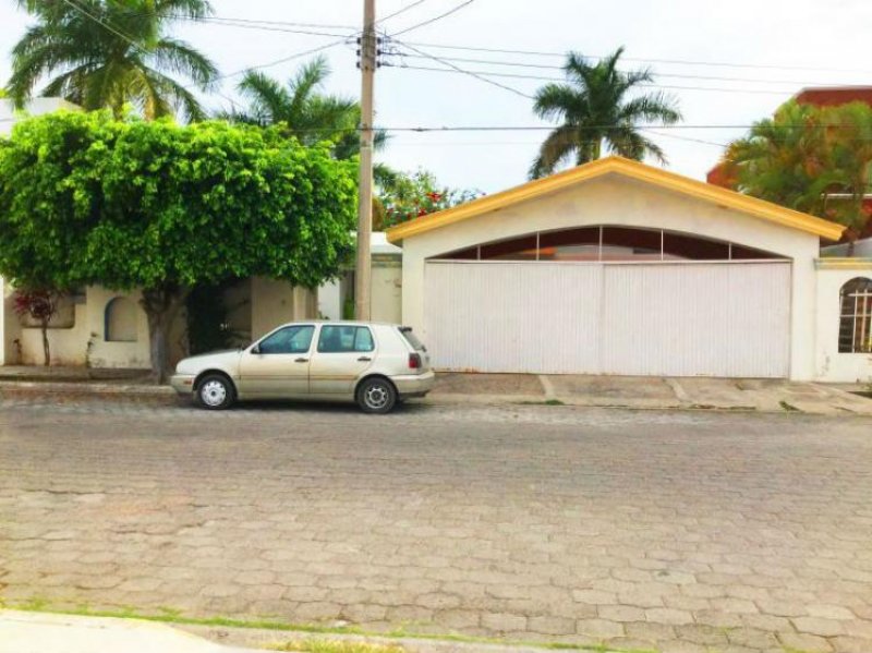 Foto Casa en Renta en Lomas de Mazatlán, Mazatlán, Sinaloa - $ 15.000 - CAR127336 - BienesOnLine