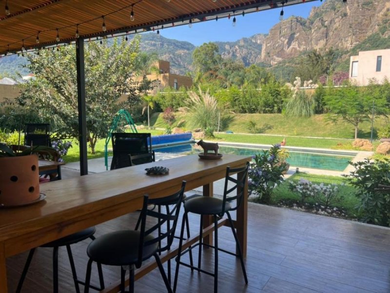 Casa en Renta en Valle de Atongo Tepoztlán, Morelos