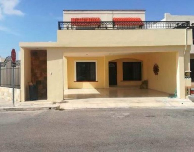 Foto Casa en Venta en Gran Santa Fe, Mérida, Yucatan - $ 1.700.000 - CAV299751 - BienesOnLine