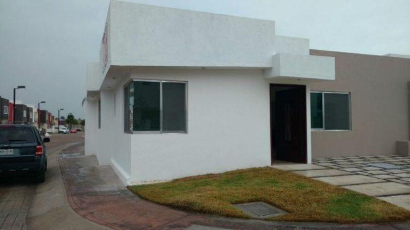 Foto Casa en Venta en SAN JERONIMO (CORREGIDORA ), Santiago de Querétaro, Queretaro Arteaga - $ 1.700.000 - CAV174165 - BienesOnLine