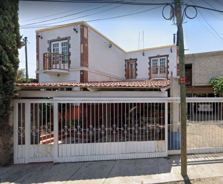 Casa en Venta en SANTA TERESITA Guadalajara, Jalisco