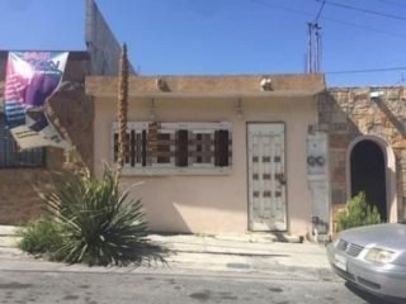 Casa en Venta en LOMAS DEL SUR Tlajomulco de Zúñiga, Jalisco