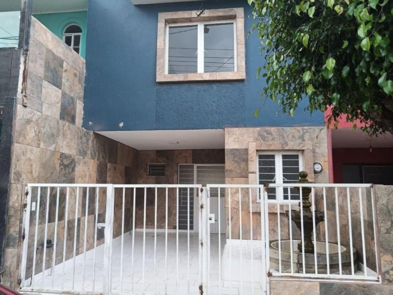 Casa en Venta en Loma Dorada Secc A Tonalá, Jalisco