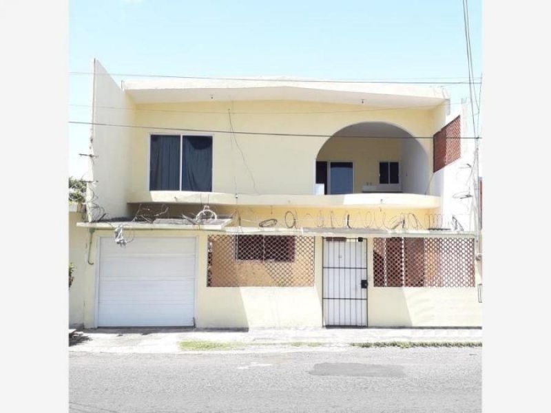 Foto Casa en Venta en PRIMERO DE MAYO NORTE, Boca del Río, Veracruz - $ 3.100.000 - CAV313865 - BienesOnLine