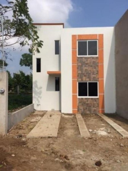 Foto Casa en Venta en 5 DE FEBRERO, San Juan Bautista Tuxtepec, Oaxaca - $ 1.170.000 - CAV322157 - BienesOnLine