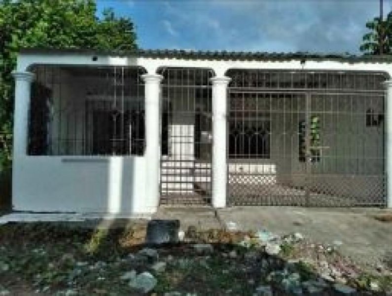 Casa en Venta en EL ZAPOTE Cuichapa, Veracruz