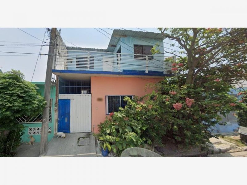 Foto Casa en Venta en Venustiano carranza, Boca del Río, Veracruz - $ 964.000 - CAV351896 - BienesOnLine