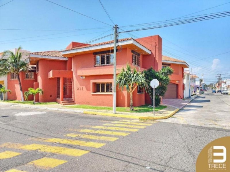 Casa en Venta en Jardines de Virginia Boca del Río, Veracruz