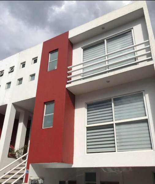 Foto Casa en Venta en SAN JUAN BOSCO, Atizapán de Zaragoza, Mexico - $ 3.900.000 - CAV265362 - BienesOnLine