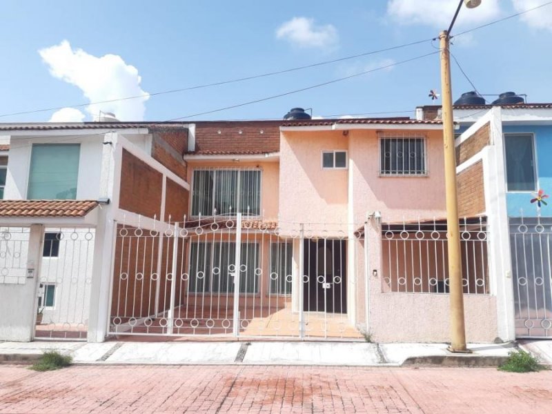 Foto Casa en Venta en Rincón de la Candelaria, Atlacomulco de Fabela, Mexico - $ 1.700.000 - CAV266709 - BienesOnLine