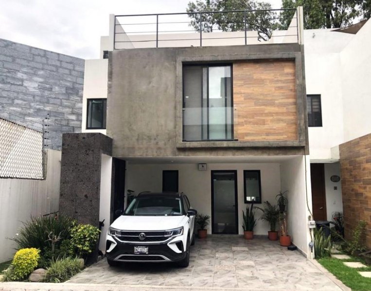 Casa en Venta en RESIDENCIAL ZAVALETA Cholula de Rivadabia, Puebla