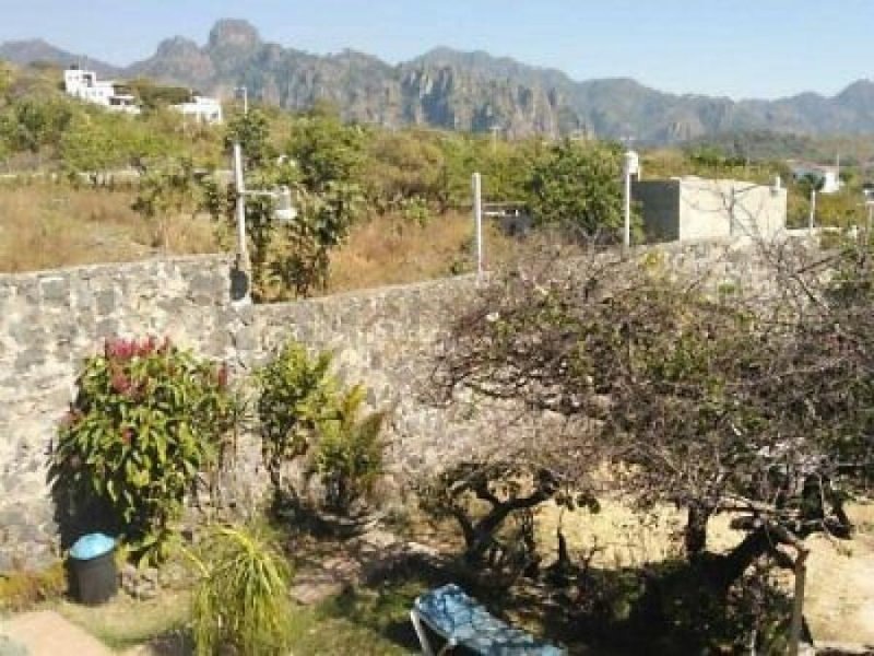 Casa en Venta en Santo Domingo Ocotitlán, Tepoztlán.  Morelos. Tepoztlán, Morelos