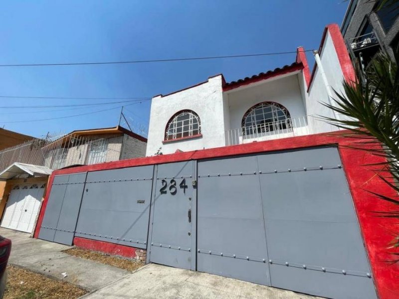 Casa en Venta en CLAVERIA Azcapotzalco, Distrito Federal