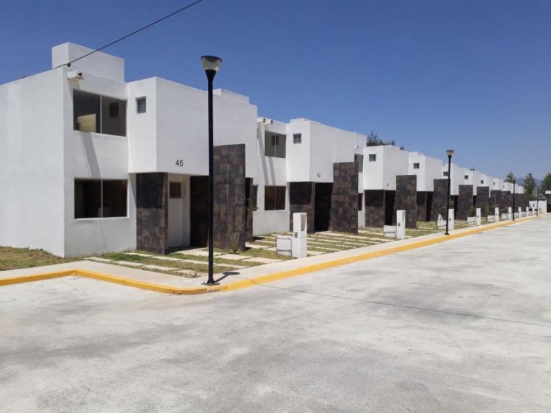 Foto Casa en Venta en Ciudad López Mateos, Mexico - $ 1.260.000 - CAV247742 - BienesOnLine