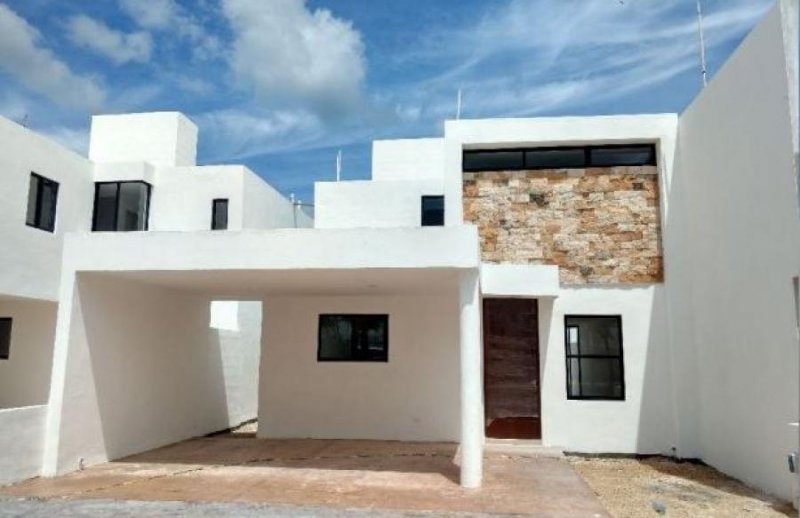 Foto Casa en Venta en CONKAL, Conkal, Yucatan - $ 1.700.000 - CAV298889 - BienesOnLine