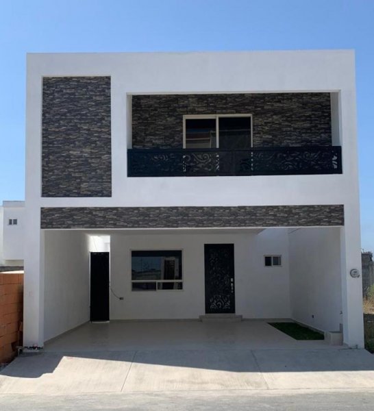 Casa en Venta en RINCONADA COLONIAL APODACA, Nuevo Leon