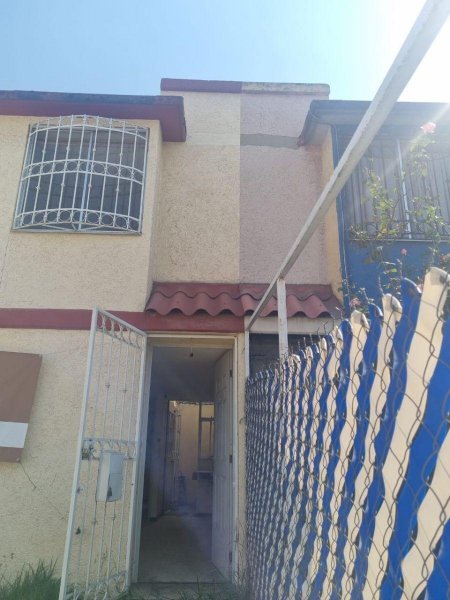 CASA EN VENTA EN CHICOLOAPAN 