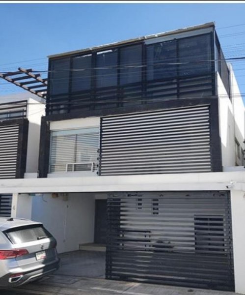 Casa en Venta en Cuautlancingo con Roof Garden, Puebla 