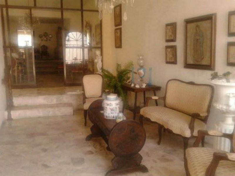 Foto Casa en Venta en ALTOZANO, Morelia, Michoacan de Ocampo - $ 4.300.000 - CAV135047 - BienesOnLine