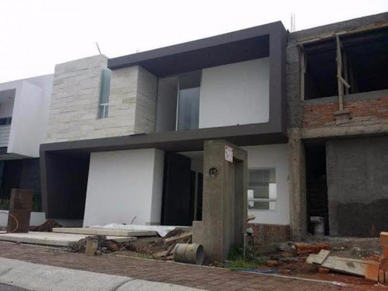 Foto Casa en Venta en La condesa Juriquiila, Santiago de Querétaro, Queretaro Arteaga - $ 2.850.000 - CAV175923 - BienesOnLine