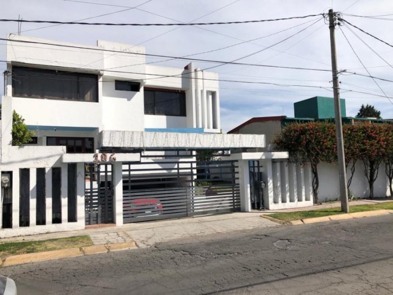 Casa en Venta en LA VIRGEN Metepec, Mexico