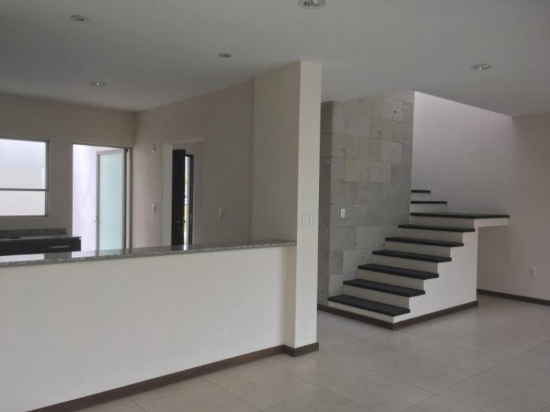 Foto Casa en Venta en PASEO DEL PARQUE TRES MARIAS, Morelia, Michoacan de Ocampo - $ 2.000.000 - CAV214580 - BienesOnLine