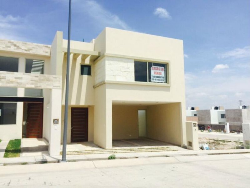 Foto Casa en Venta en VILLAMAGNA, San Luis Potosí, San Luis Potosi - $ 2.050.000 - CAV136171 - BienesOnLine