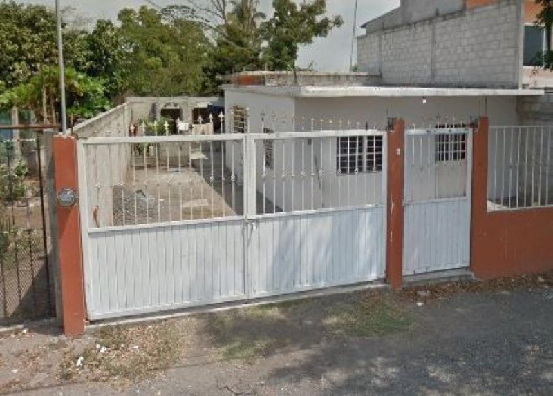 Casa en Venta en CHICHICAXTLE José Cardel, Veracruz