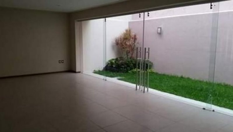 Foto Casa en Venta en Puerta Tres Marías, Morelia, Michoacan de Ocampo - $ 4.950.000 - CAV238901 - BienesOnLine